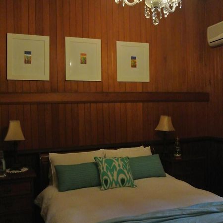 Wiss House Bed & Breakfast Kalbar Extérieur photo